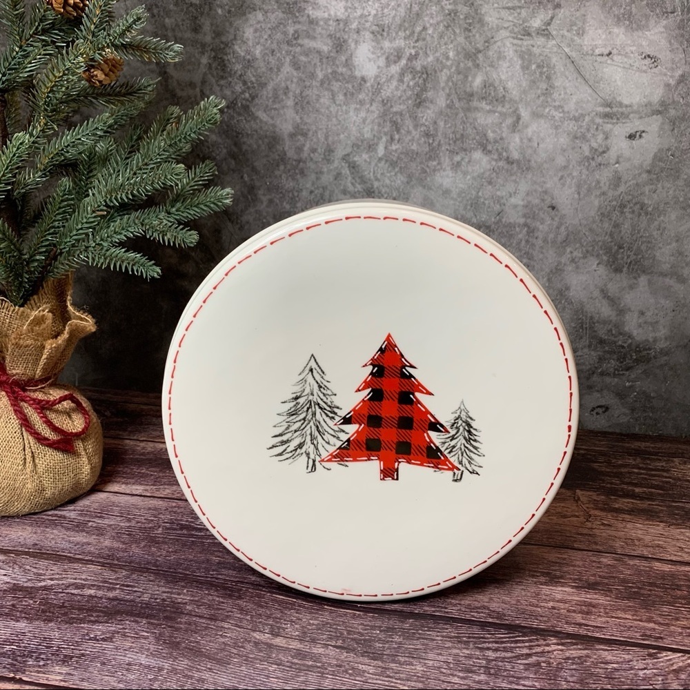 10 Strawberry Street ~ North Pole Bed & Breakfast Ceramic Cookie Tin - Picture 13 of 13